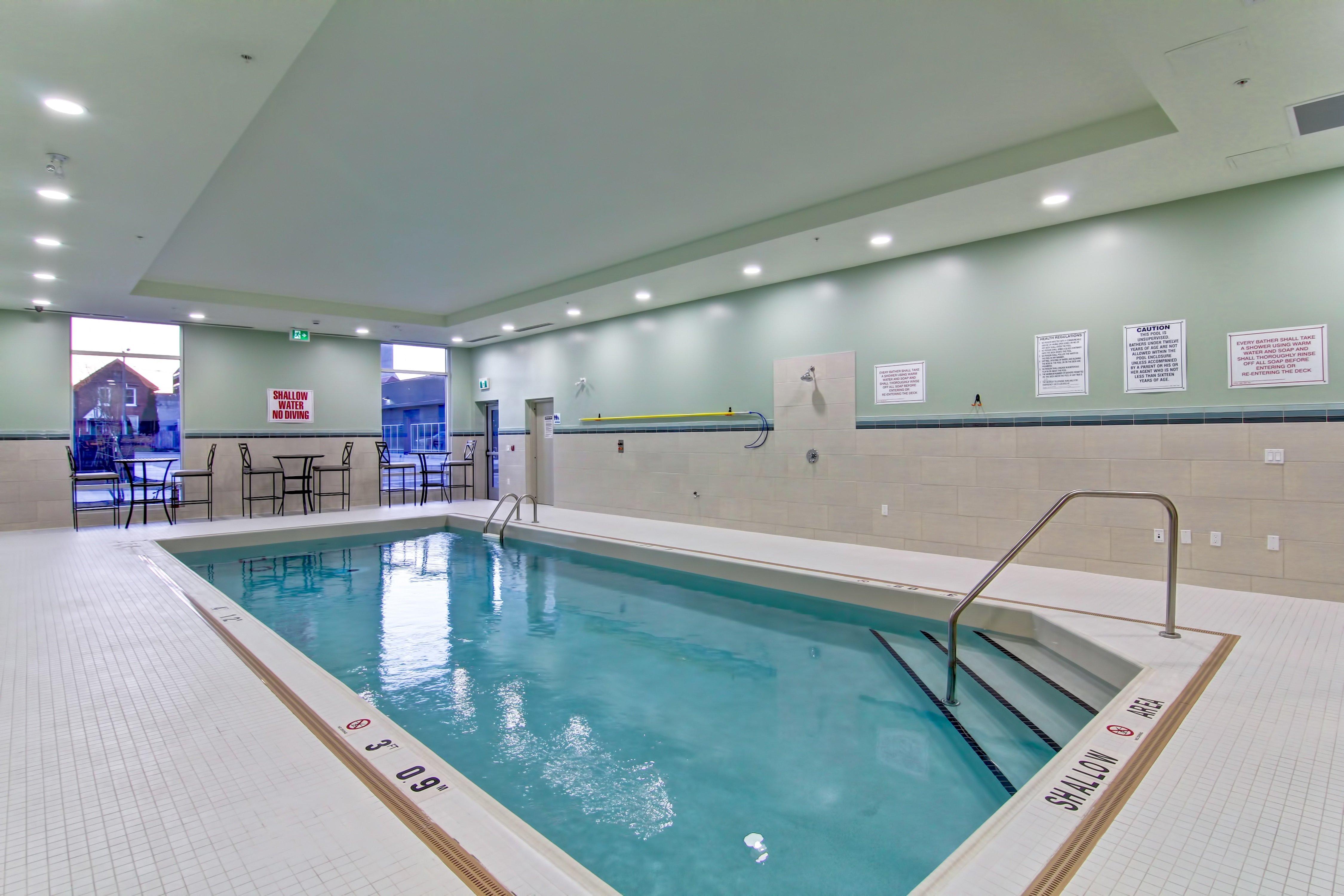 Holiday Inn Express & Suites Oshawa Downtown - Toronto Area By Ihg Dış mekan fotoğraf